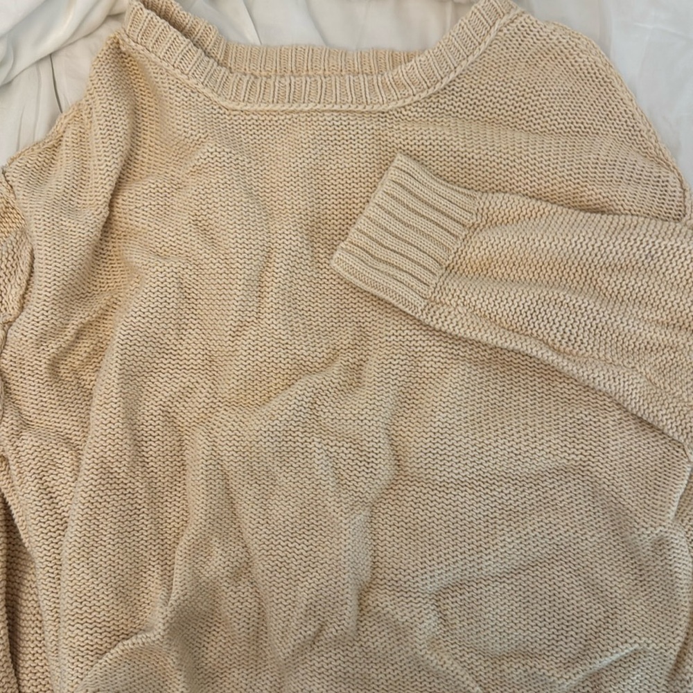 American Eagle Sweater